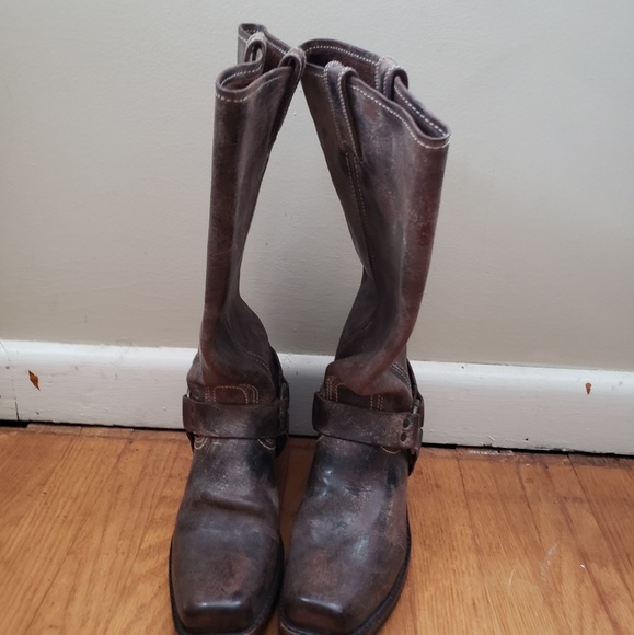 Boots - Picture 1 of 6